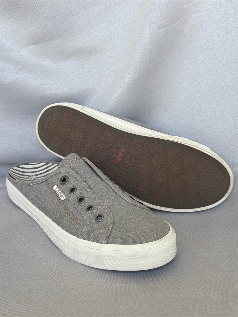Taos EZ Soul Shoes Womens 9‎ Gray Canvas Slip On Mule Casual Comfort Sneakers